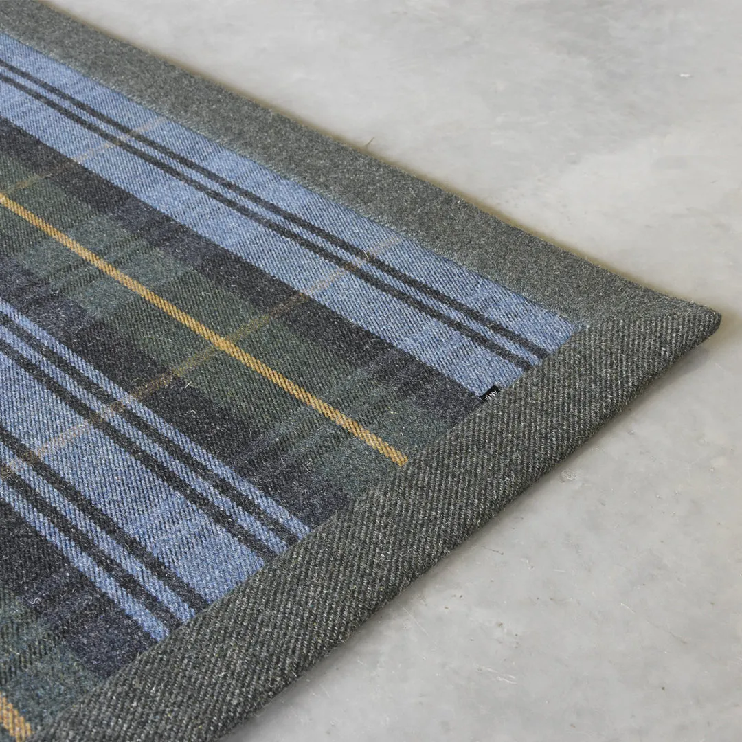 Brodick Rug With Zinc Binding